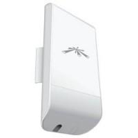 UBIQUITI NanoStation Loco M2 Точка доступа Wi-Fi, AirMax, 5км,  Рабочая частота 2412-2462 МГц (белый)