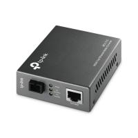 TP-Link MC111CS WDM медиаконвертер с 1 портом 10/100Base-TX и 1 портом 100Base-FX с разъемом SC (ТХ: 1550 нм; RX: 1310 нм) для одномодового оптического кабеля (до 20 км)