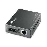 TP-Link MC100CM Многомодовый медиаконвертер Fast Ethernet 100Base-TX / 100Base-FX (Duplex SC), 1310нм, многомод (до 2 км)